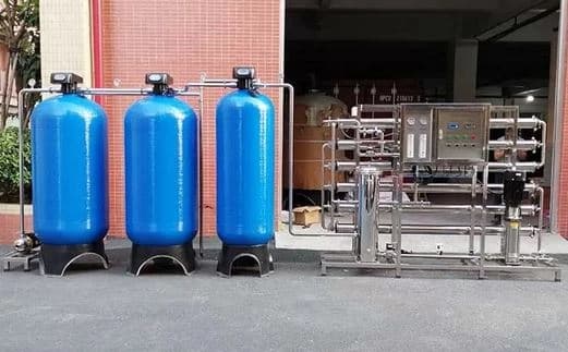 /Industrial-water-filter.webp